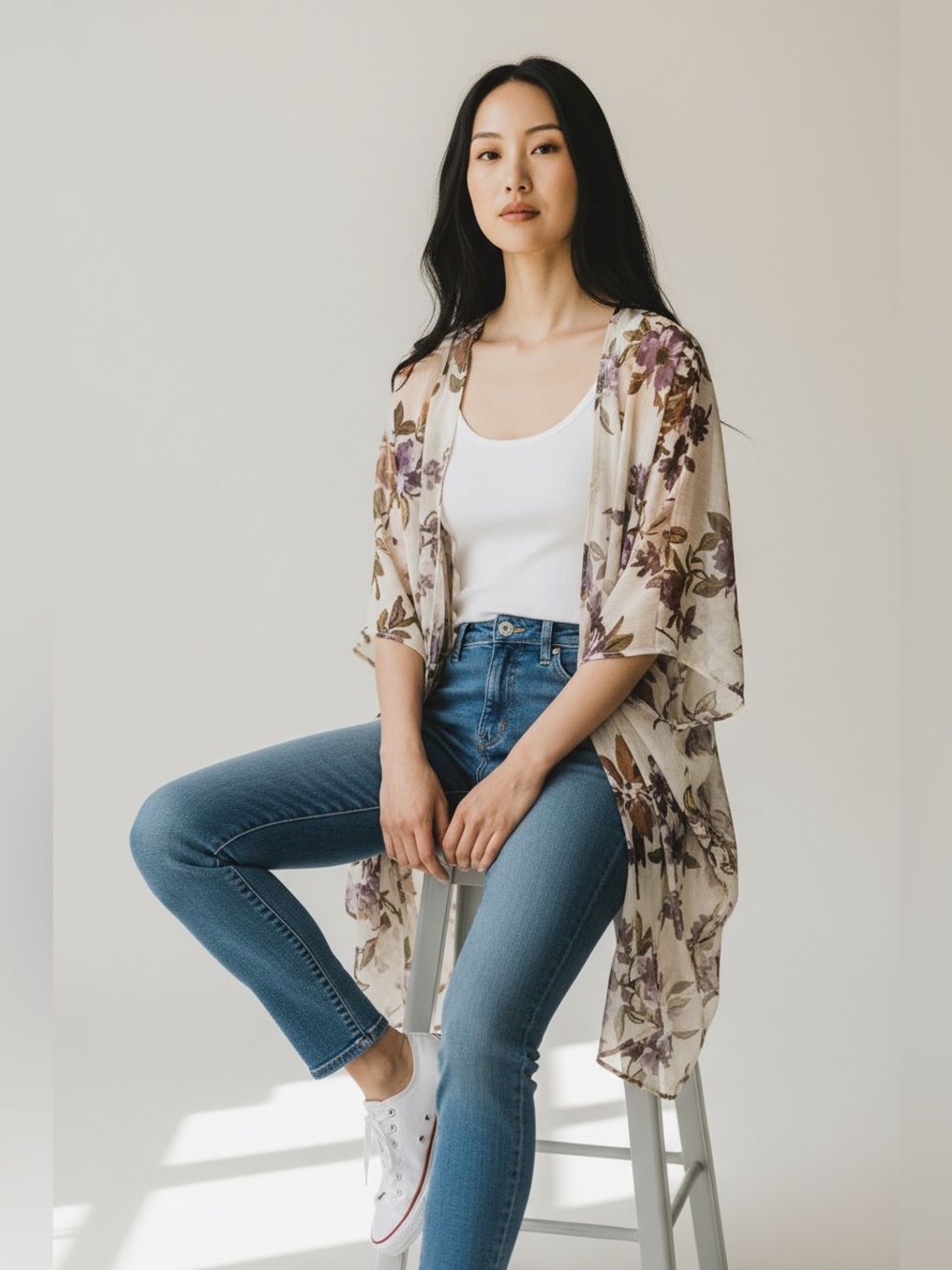 💲• White Floral Sheer Kimono cardigan CoverUp •